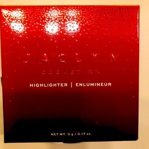 Jaclyn Cosmetics Limited Edition Highlighter